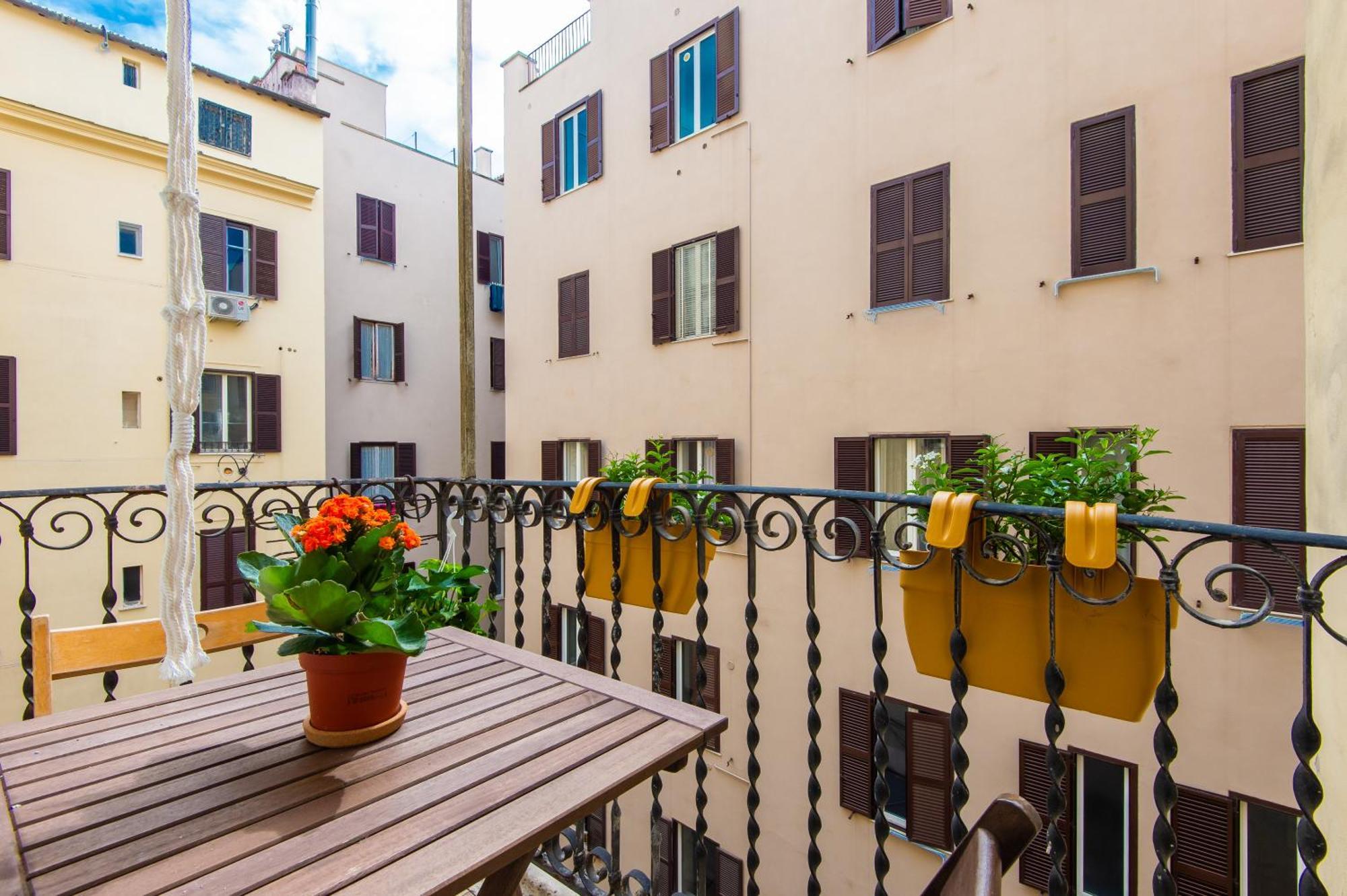 Cattaneo Monti Delizioso E Nuovissimo Appartamento, Rome